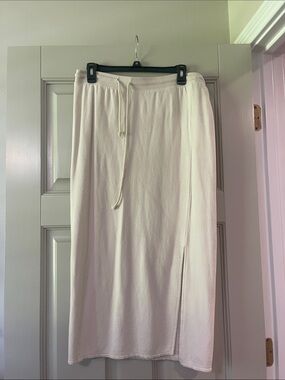 Universal Thread Cream Midi Drawstring Skirt with Side Slit